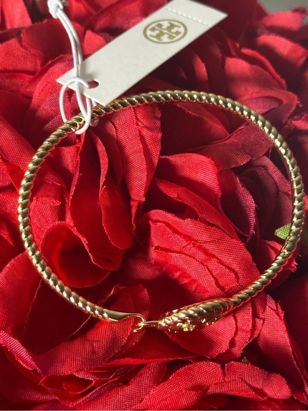 Tory Burch Gold Twisted Cable Hinged Bangle Bracelet| Double T Logo